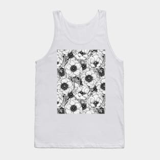 Anemone garden in black and white Tank Top